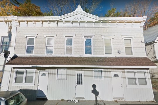 Hart Block - 547 White Mountatin Highway