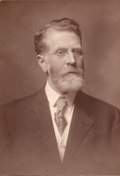 Pitcher, H.F - Per L. Williams